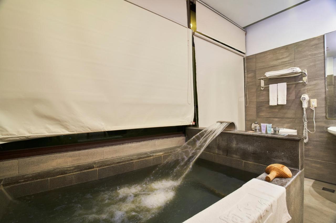 A-San Hot-Spring Hotel Jiaoxi Dış mekan fotoğraf